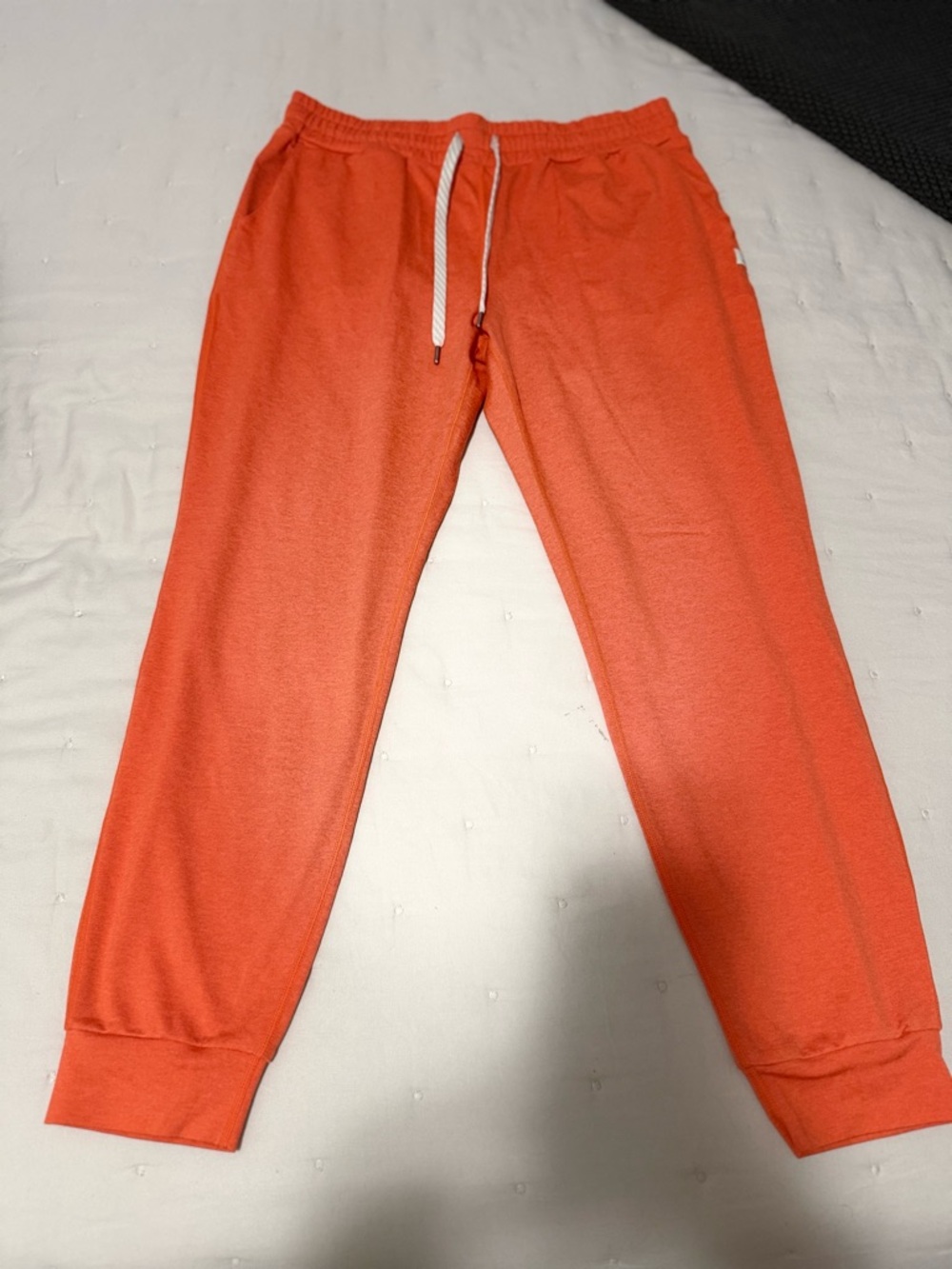 Vuori Performance Jogger Grapefruit Heather - Womens M